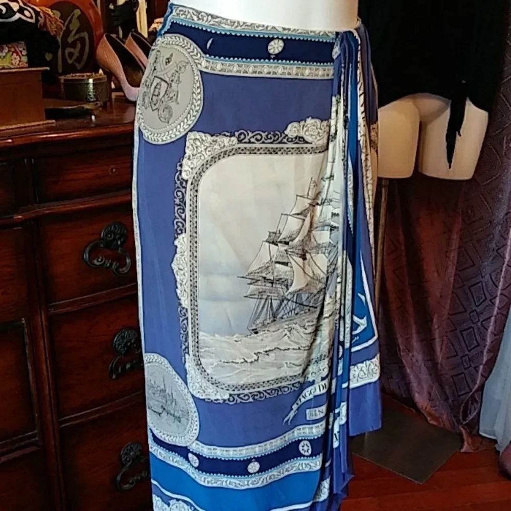 Vintage Ellen tracy. 100% silk. Skirts